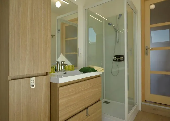 Petit Grain De Cafe By Interhome * פיריאק-סור-מר